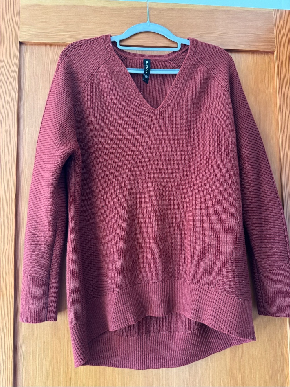 Athleta V-Neck Ribbed Sweater - rust